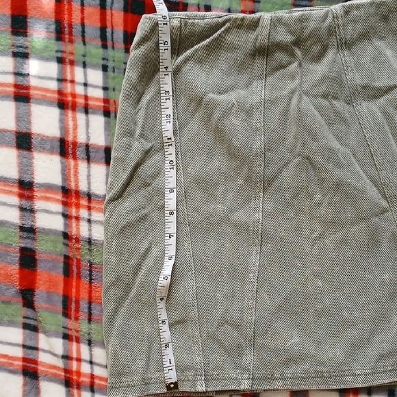Green Acid Wash Denim Skirt - Picture 7 of 7